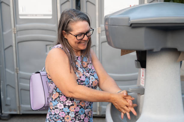 Best Portable bathroom rental  in Freeport, PA